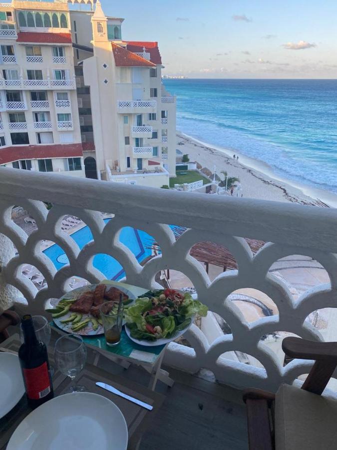 Capitan Suites Sea View Cancún Exterior foto