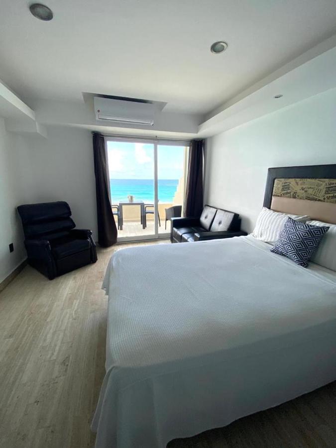 Capitan Suites Sea View Cancún Exterior foto